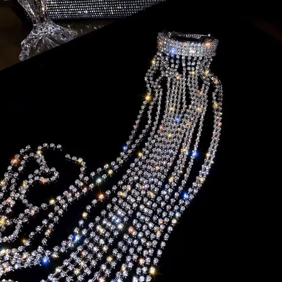 Rhinestone Hair Clip with Long Tassles - Picture 7 of 7